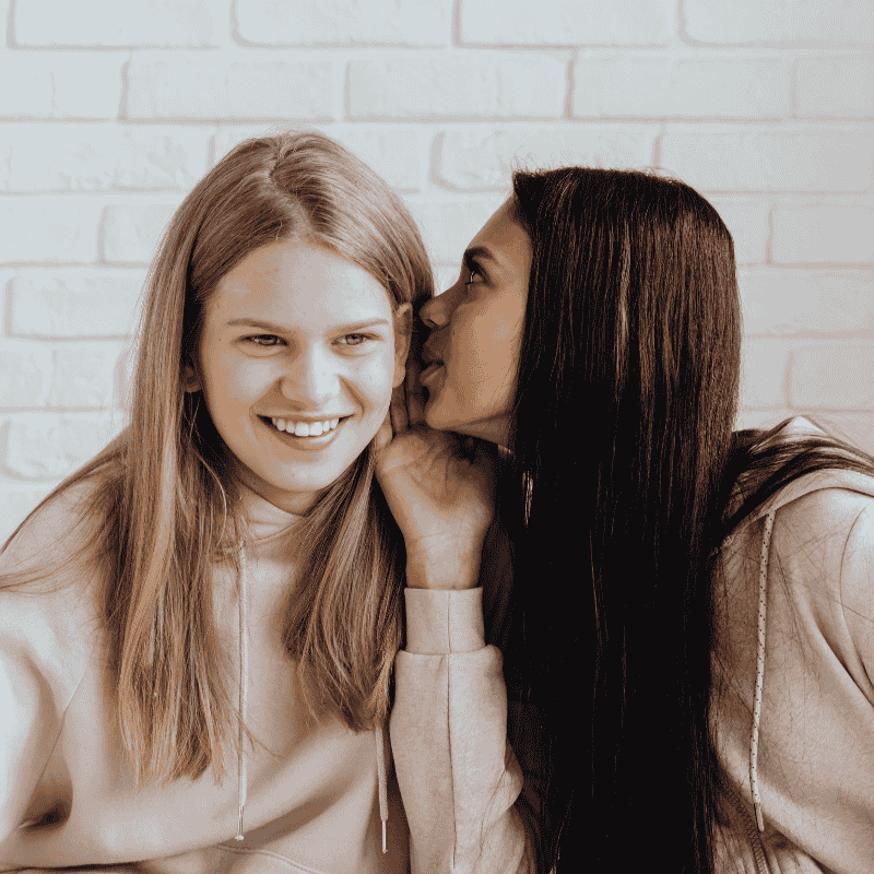 Ergenlikte Cilt Bakımı ve Akne Önleme Rehberi